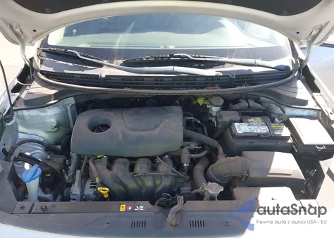 2018 Kia Rio S z USA, uszkodzony, nr VIN 3KPA24AB1JE065633